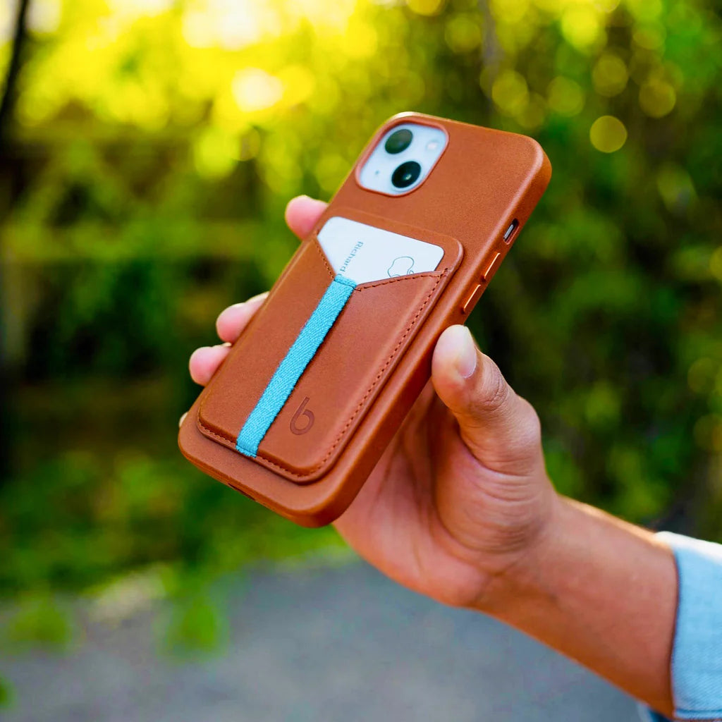 5 Must-Have Travel Accessories - MagSafe Leather iPhone Wallet