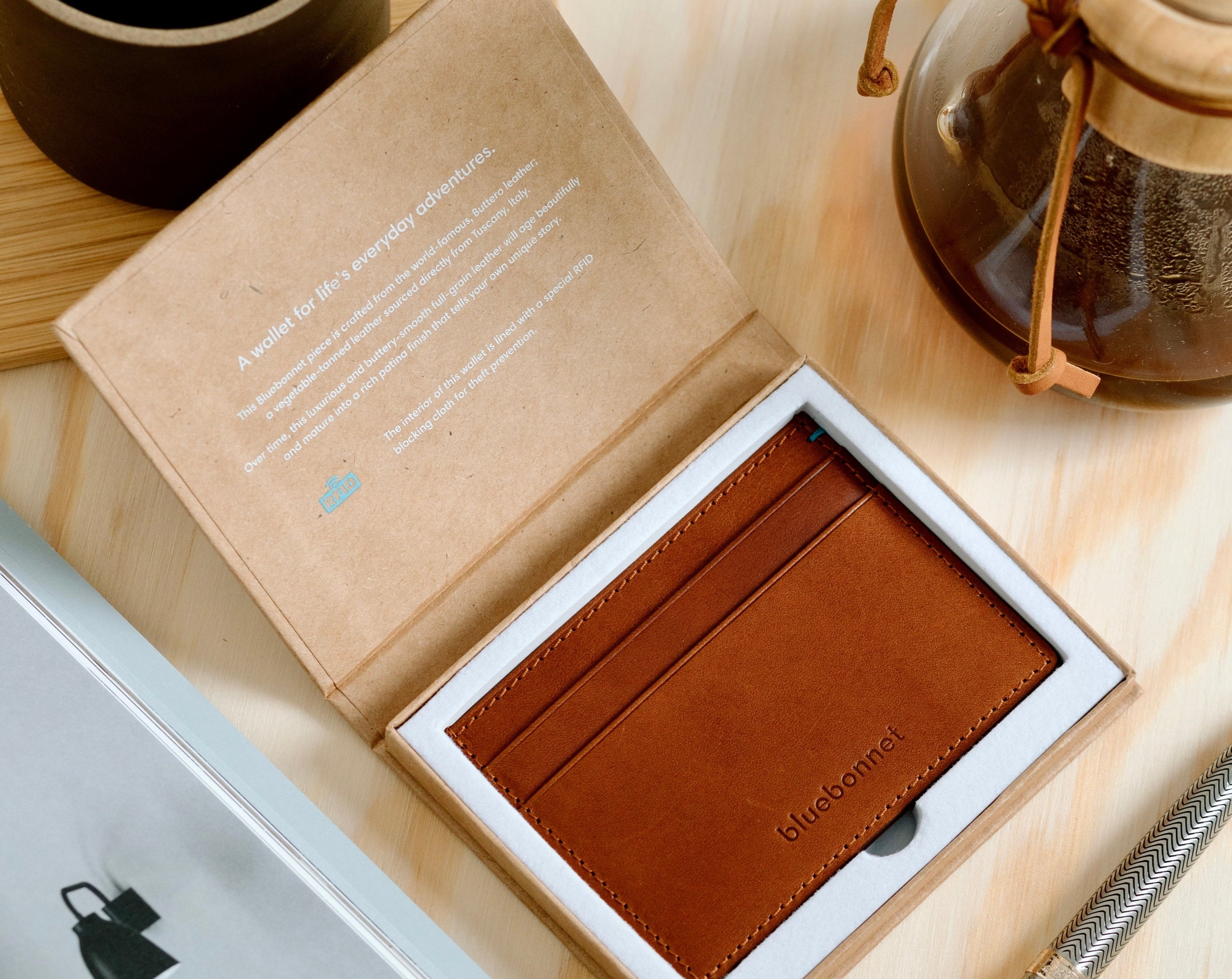 Minimalist Italian Leather Card Wallet with Gift Box - Tuscan Tan | Bluebonnet