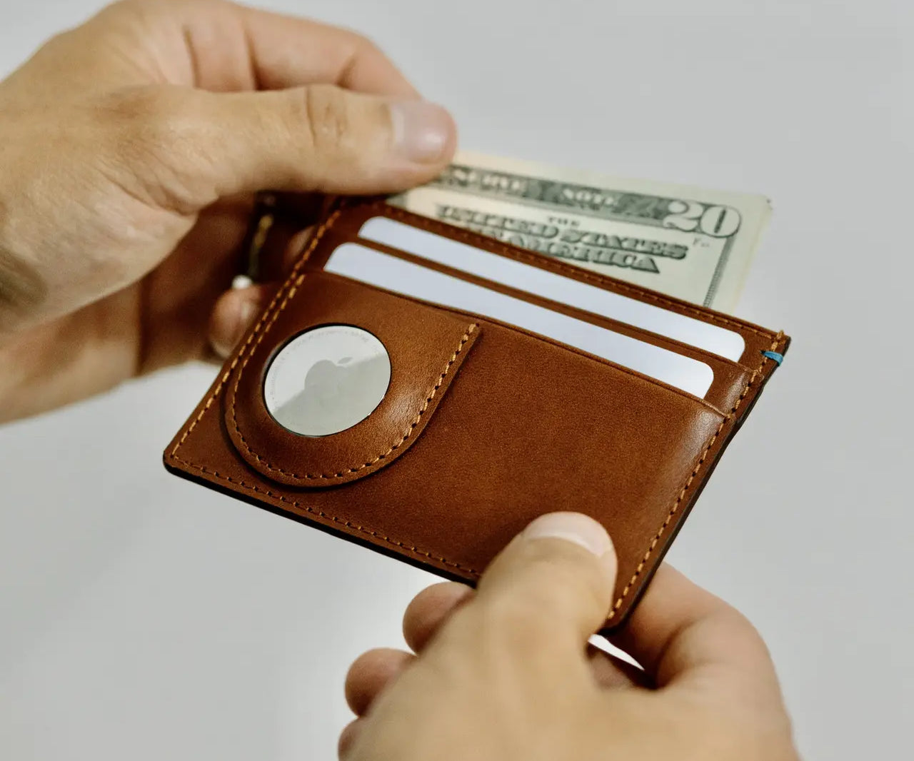 12 Stylish AirTag Wallets to Elevate Your Everyday Carry