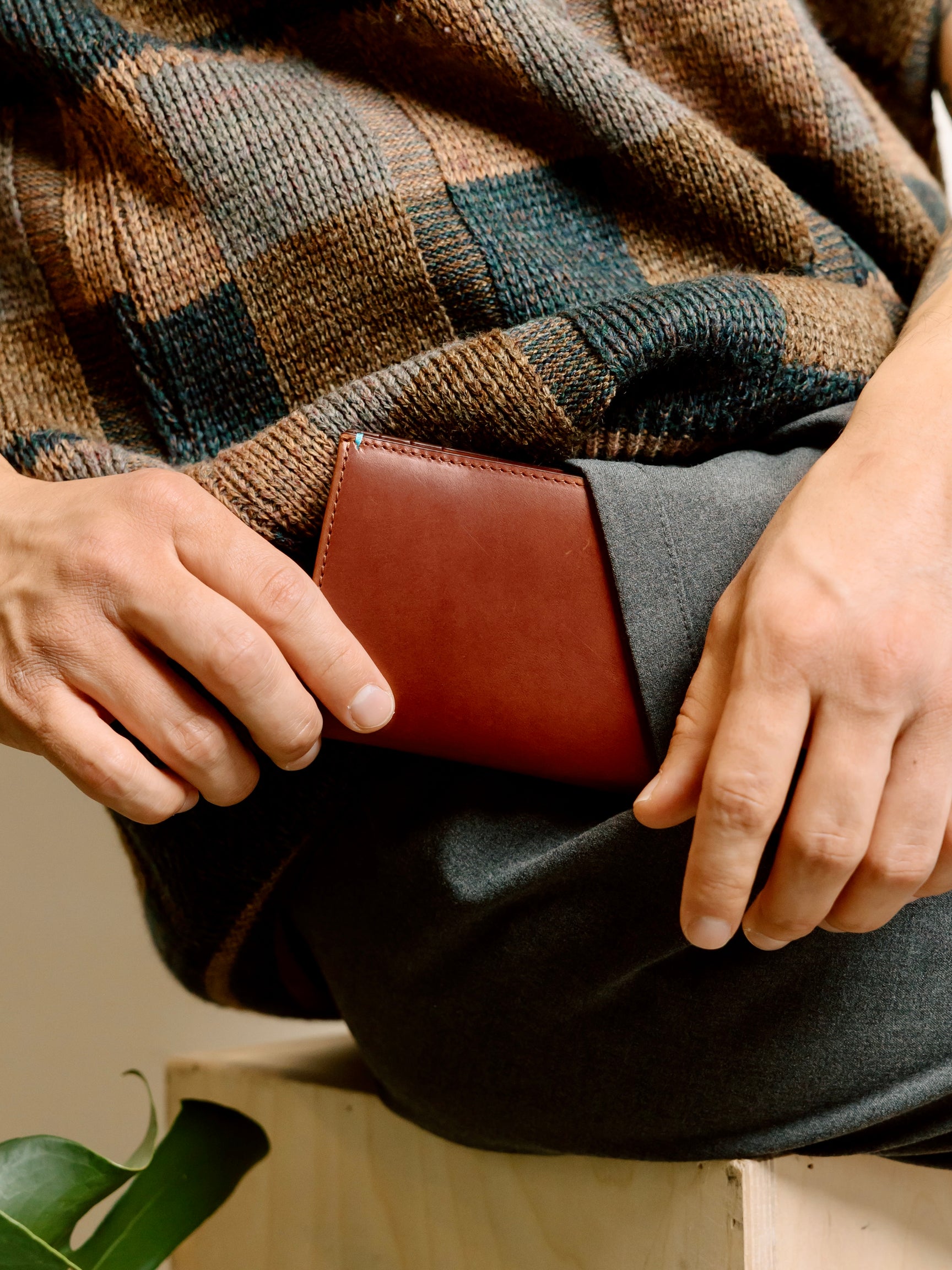 The Toscano Italian Leather Bifold Wallet - Tuscan Tan – Bluebonnet Case