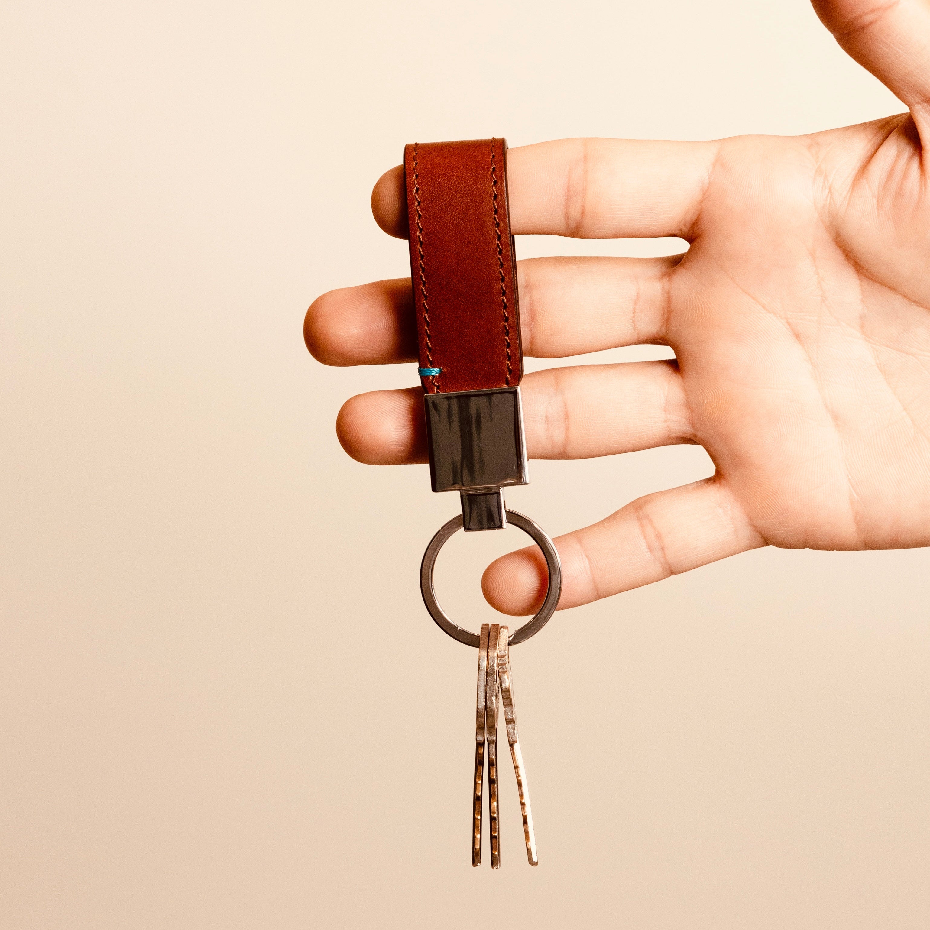 The Toscano Italian Leather Key Tag – Bluebonnet Case
