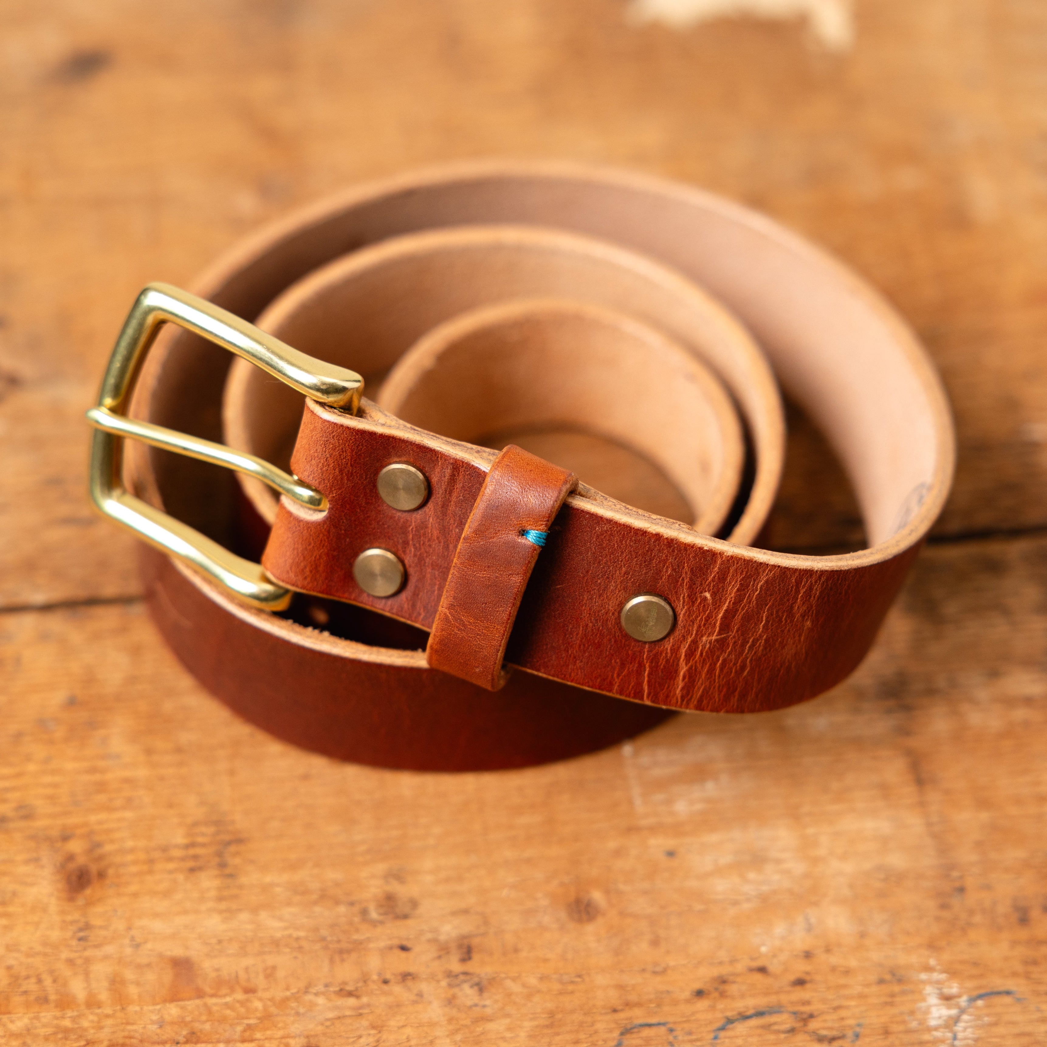 The Companion Horween Leather Belt - English Tan – Bluebonnet Case