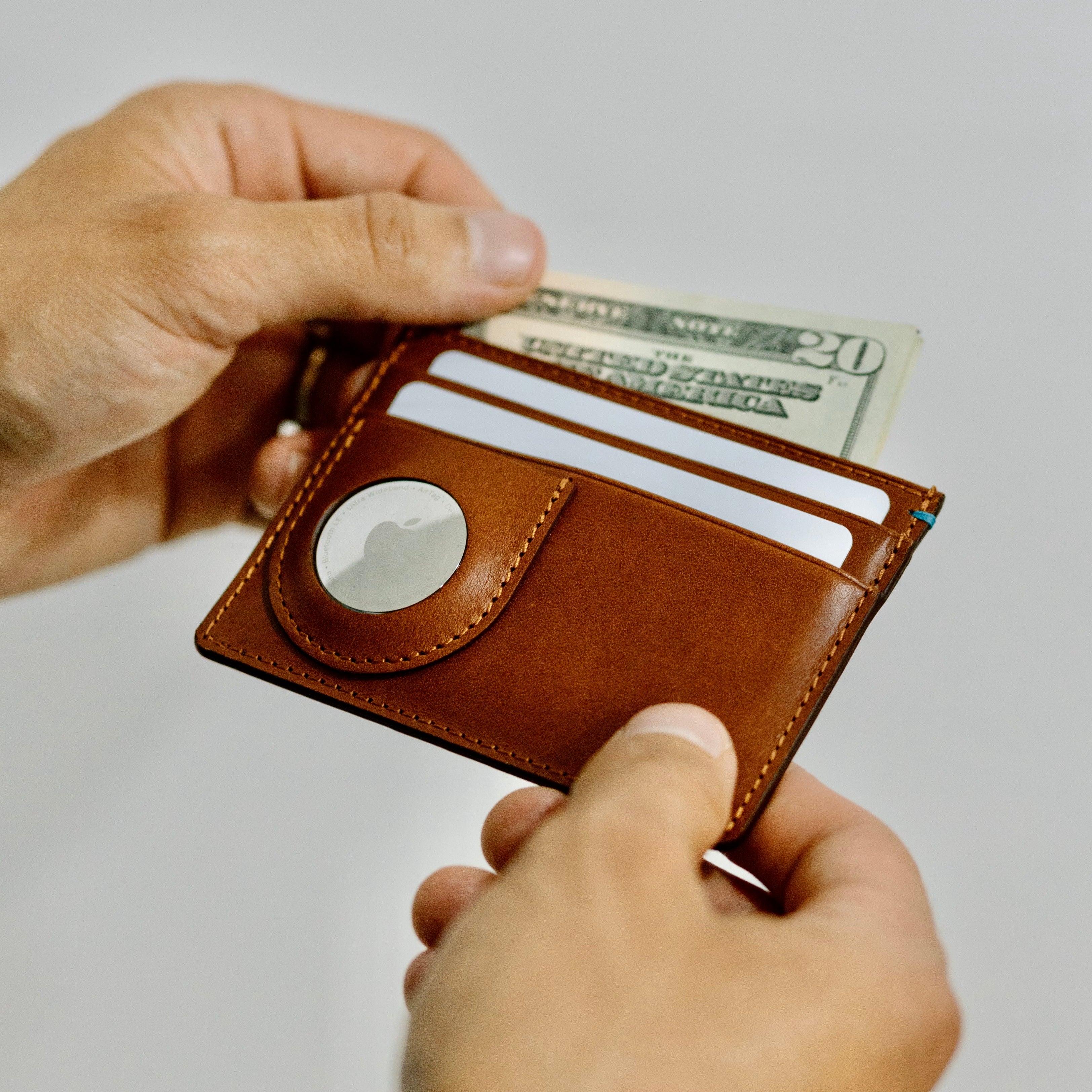 The Toscano Italian Leather AirTag Wallet - Tuscan Tan