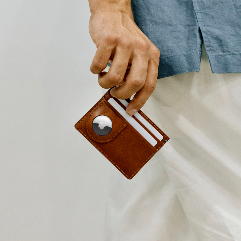 Slim Minimalist Italian Leather AirTag Wallet - Tuscan Tan | Bluebonnet