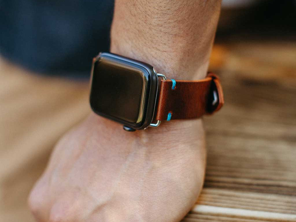 The Maverick Italian Leather Apple Watch Band - Dark Brown | Bluebonnet Case